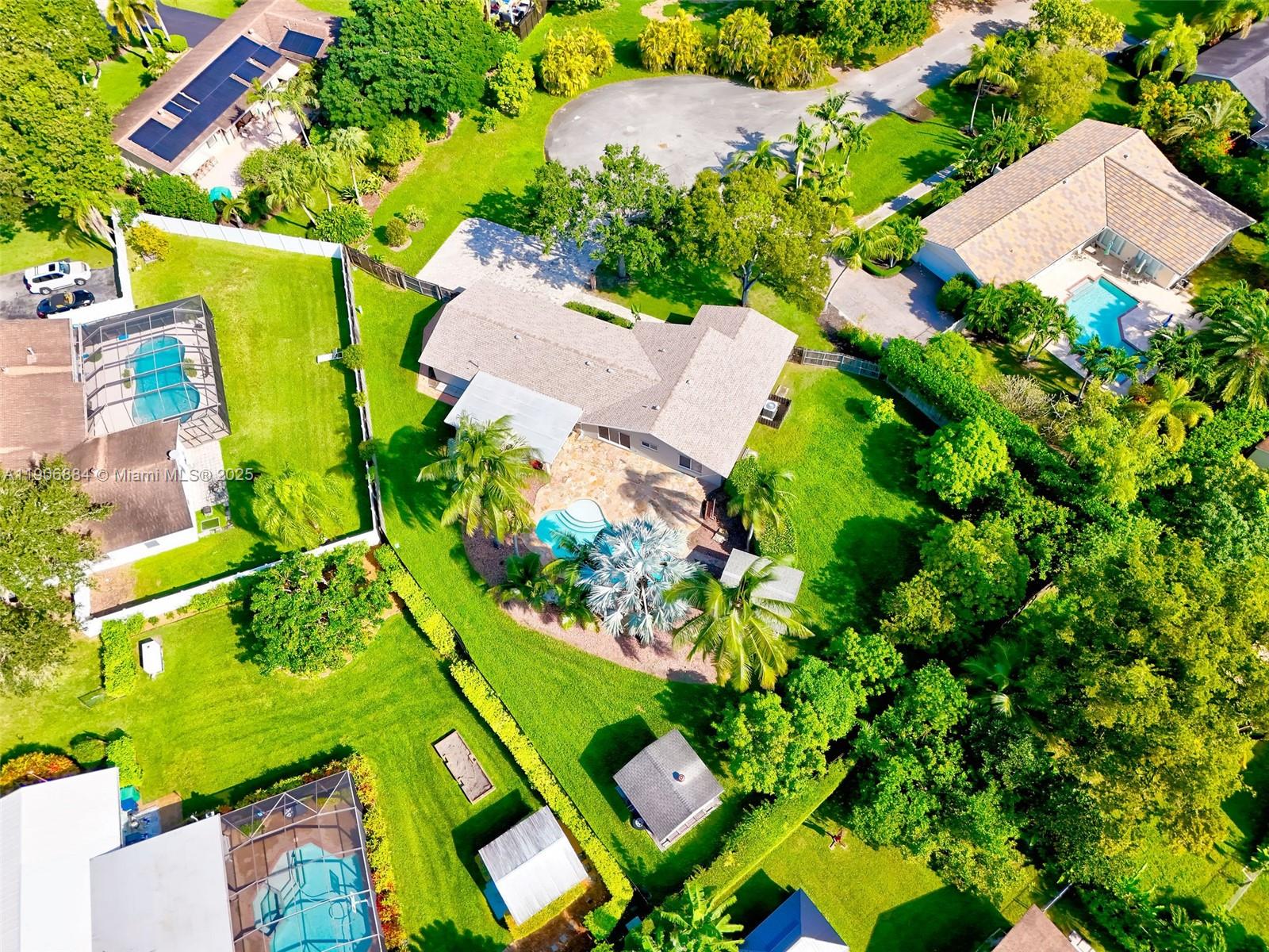 PINE SHORE SEC 6 - Residential