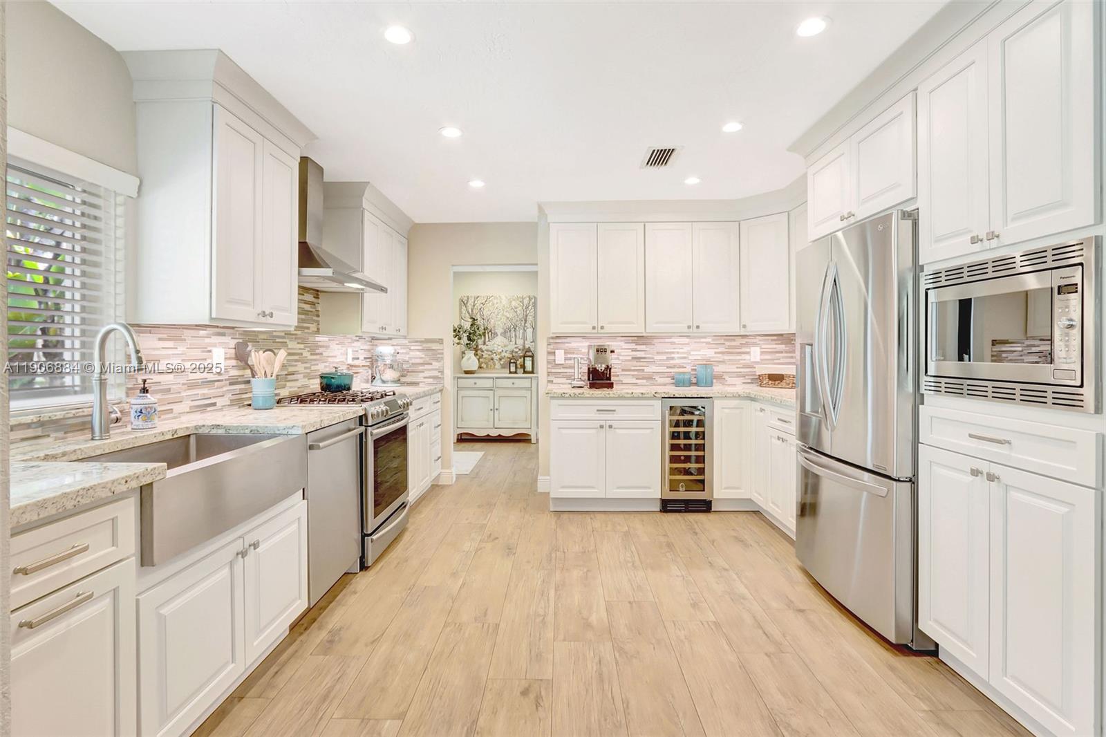 PINE SHORE SEC 6 - Residential