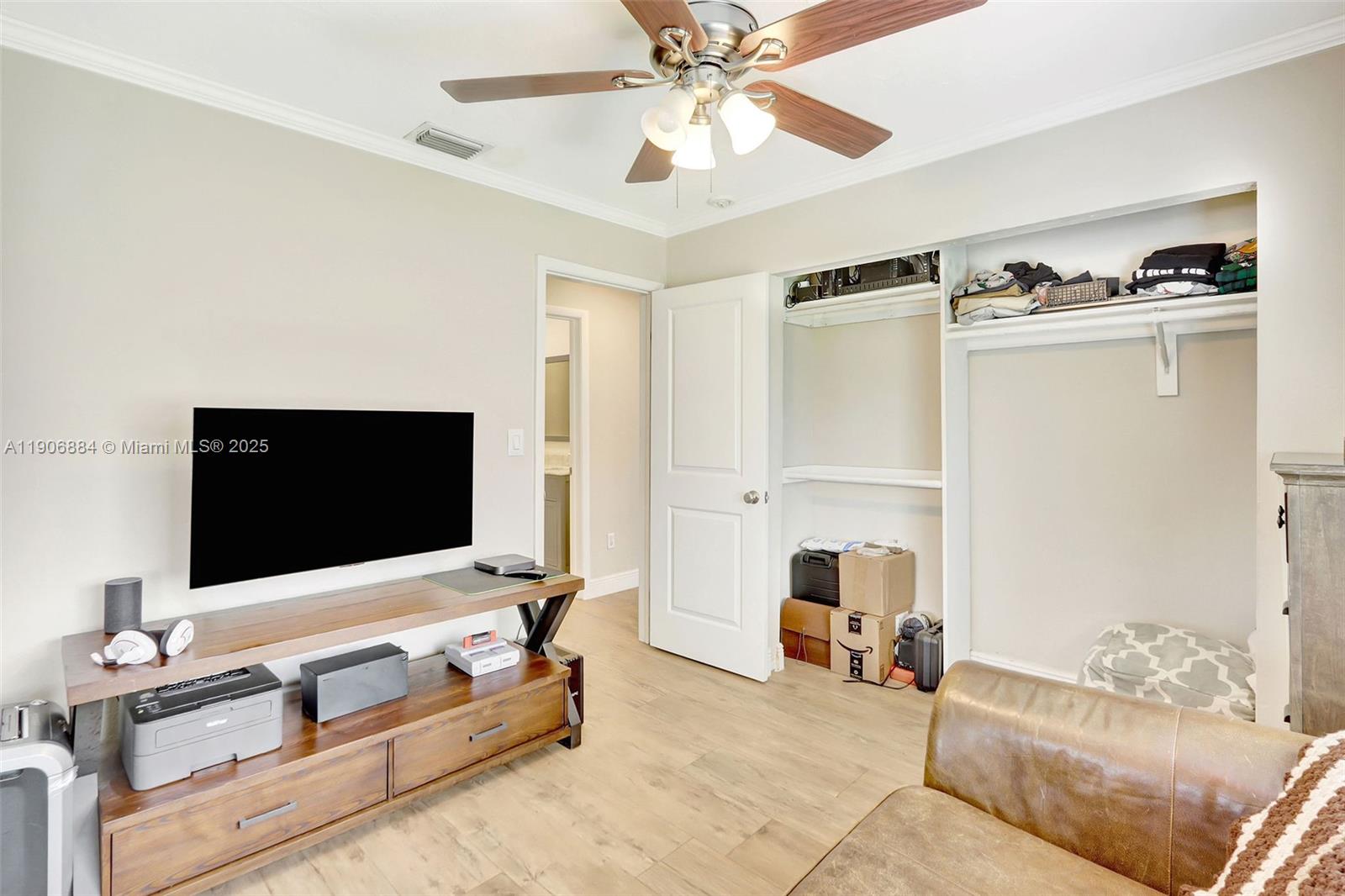 PINE SHORE SEC 6 - Residential