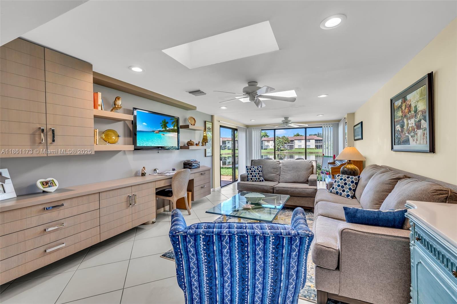 GLADES OF BOCA LAGO CONDO - Residential