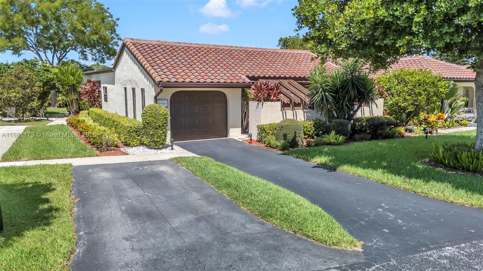 GLADES OF BOCA LAGO CONDO - Residential