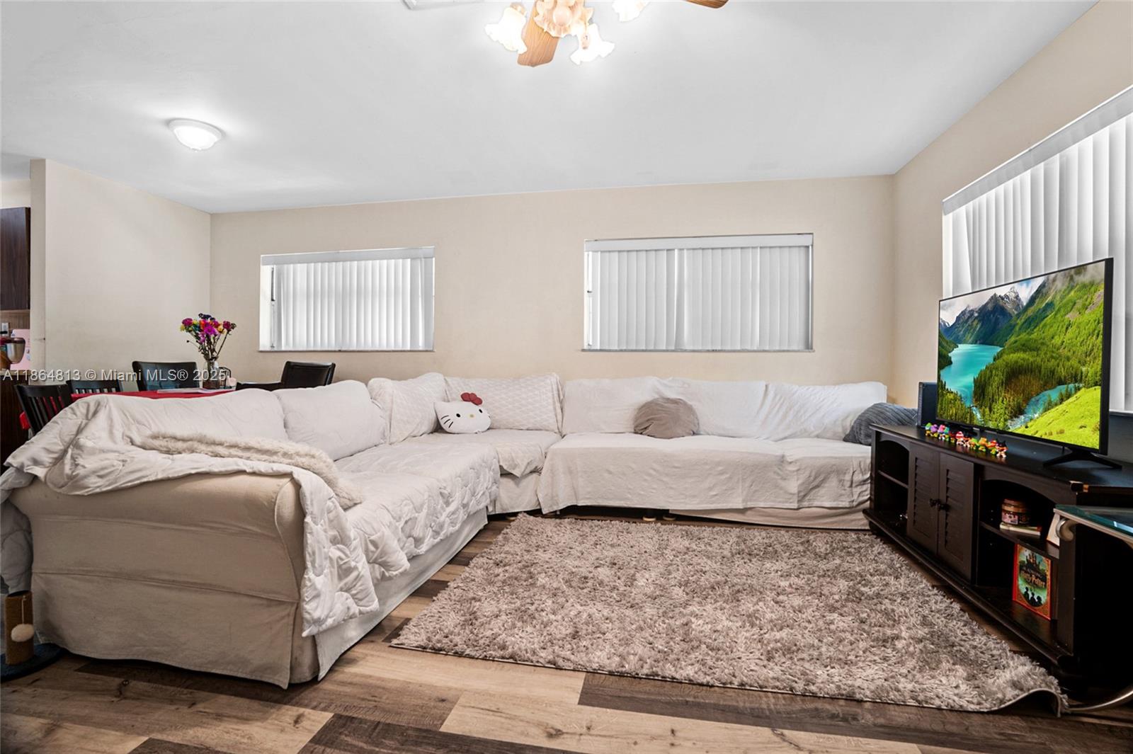 HOLLYWOOD BEACH GARDENS - Residential Income