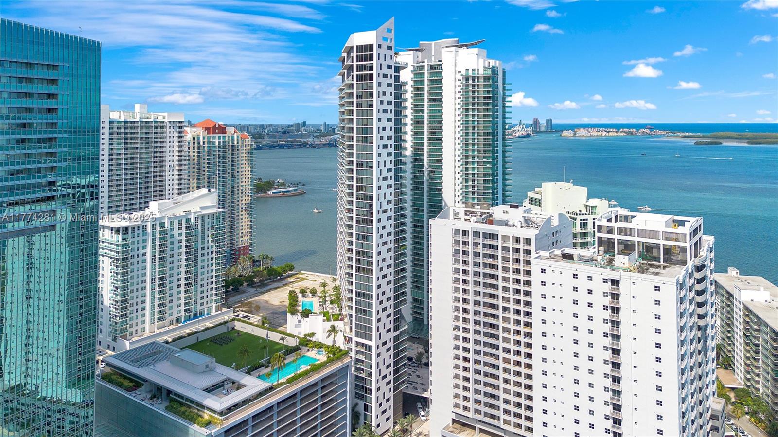 1300 Brickell Bay Dr 601
