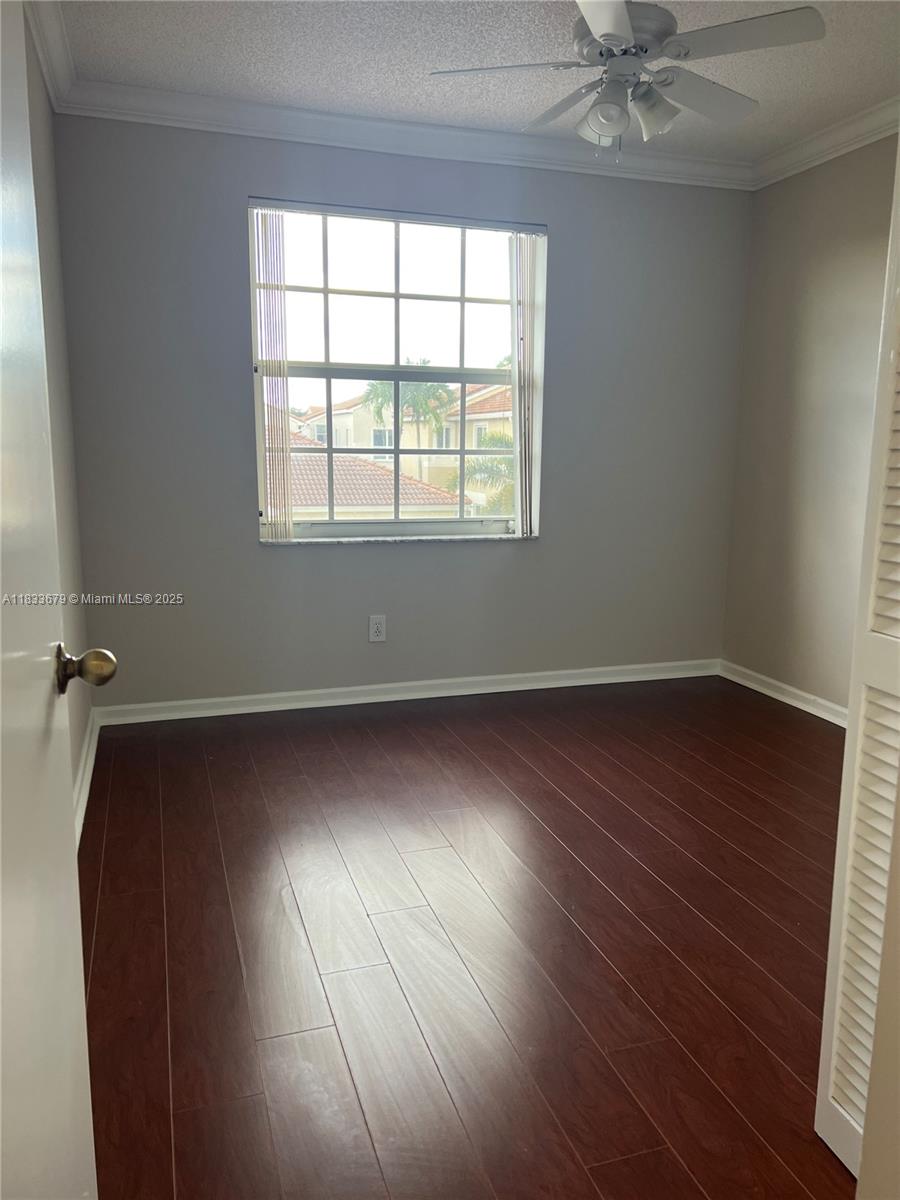 KENSINGTON SOUTH - Residential Lease