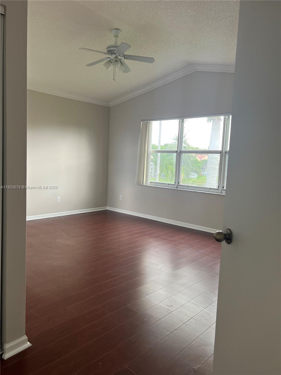 KENSINGTON SOUTH - Residential Lease