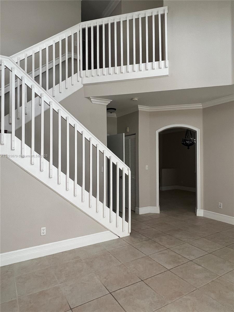 KENSINGTON SOUTH - Residential Lease