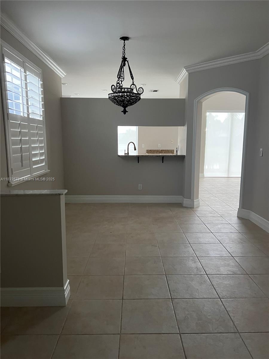 KENSINGTON SOUTH - Residential Lease