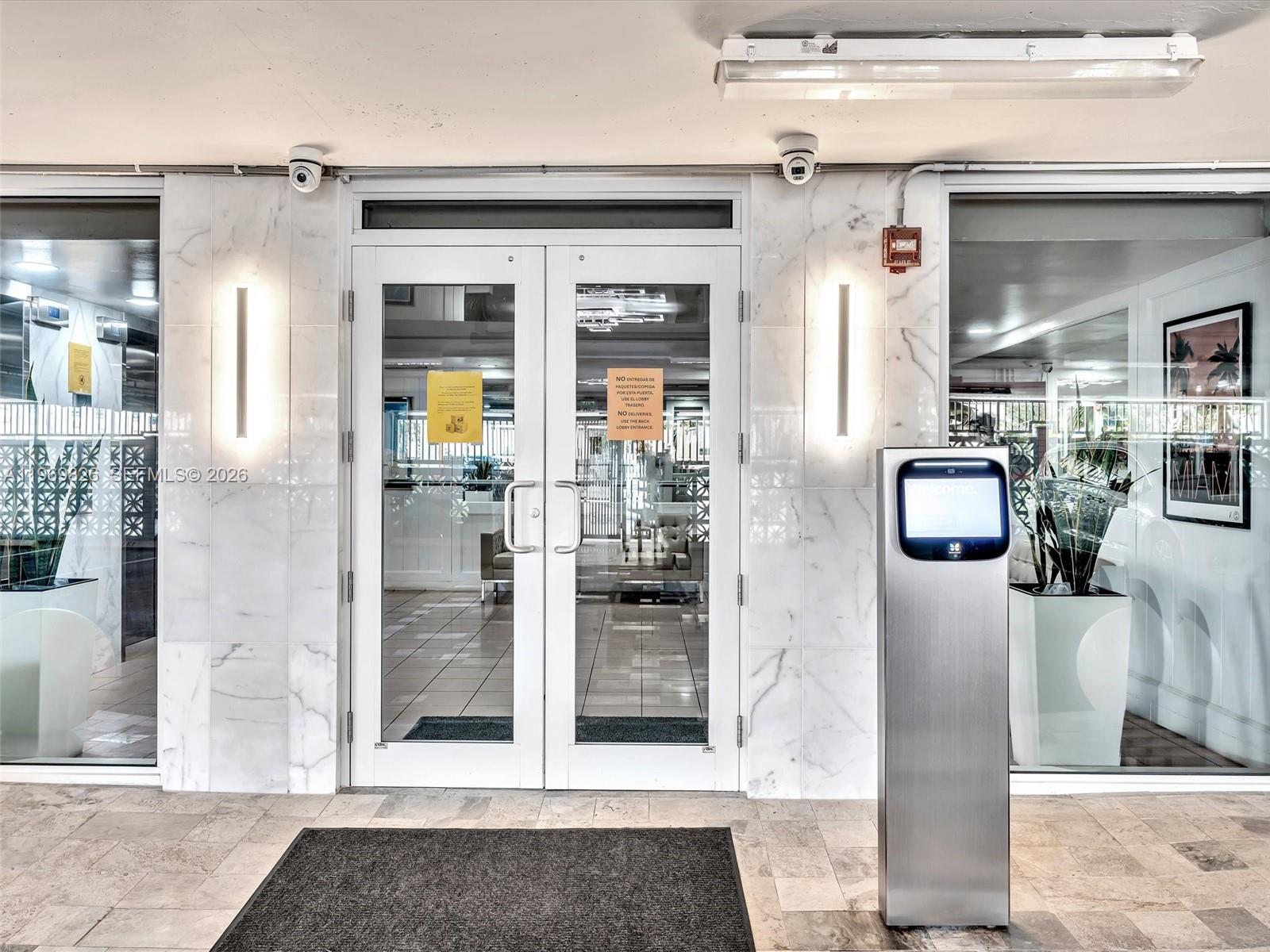 THE PRESIDENTIAL CONDO - Residential