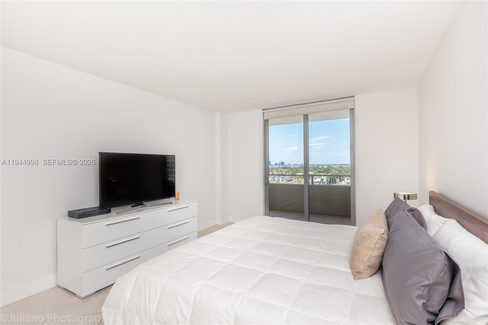 OCEANSIDE PLAZA CONDO - Residential