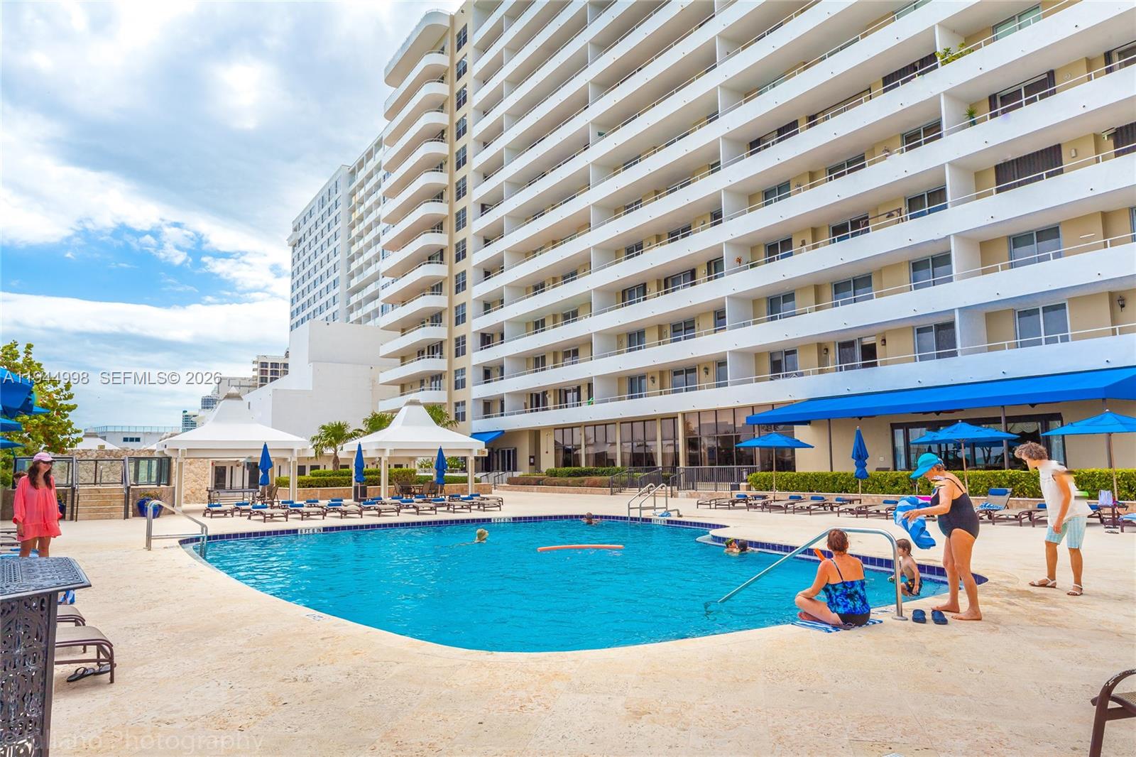 OCEANSIDE PLAZA CONDO - Residential