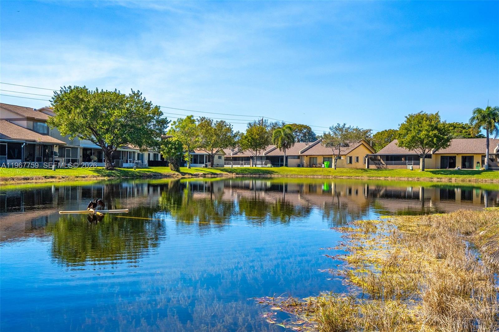 NORTH LAKE TOWNHOMES COND - Residential