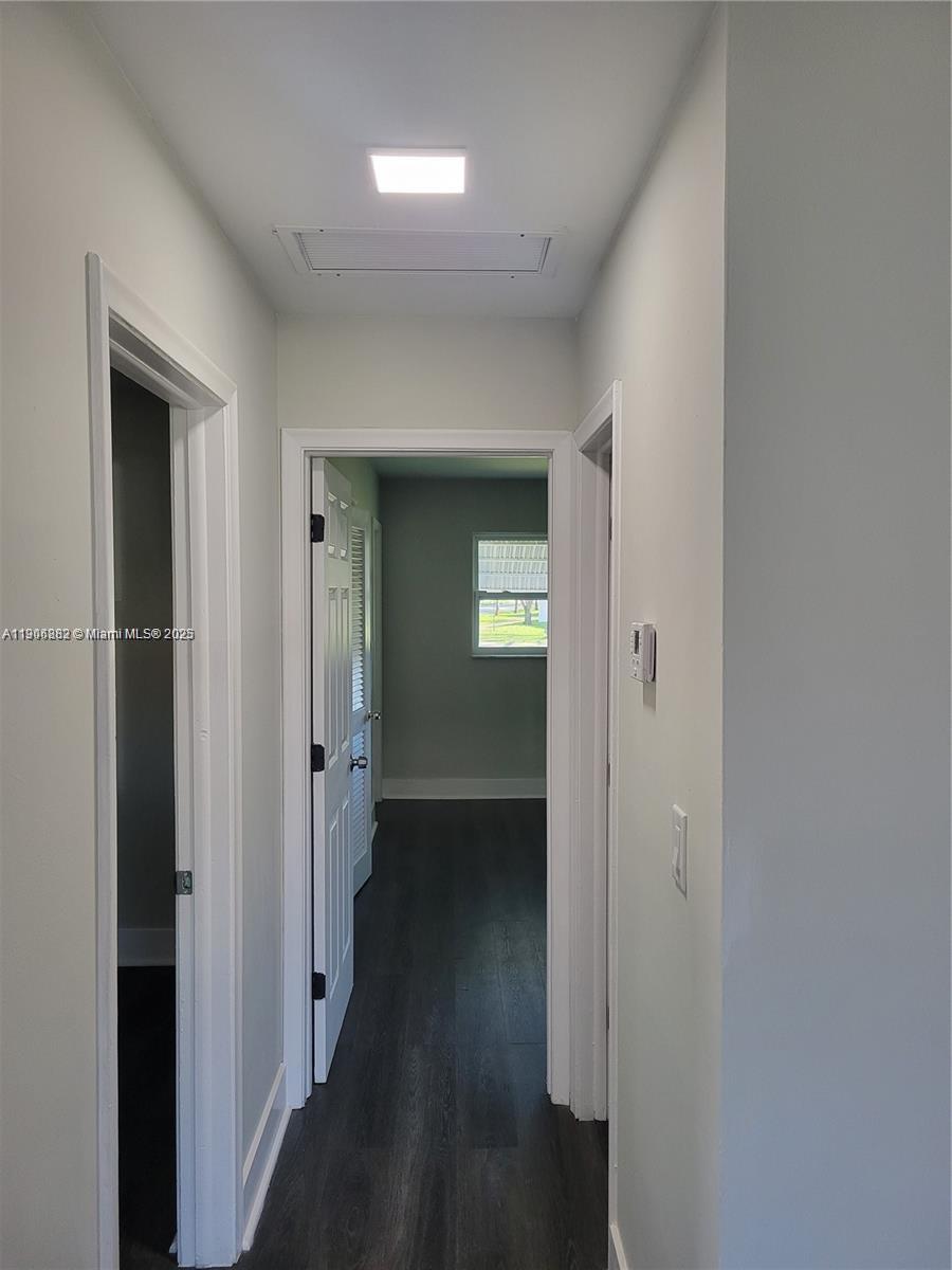 LOCH LOMOND SEC 3 - Residential Lease