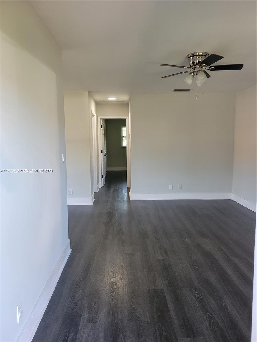 LOCH LOMOND SEC 3 - Residential Lease