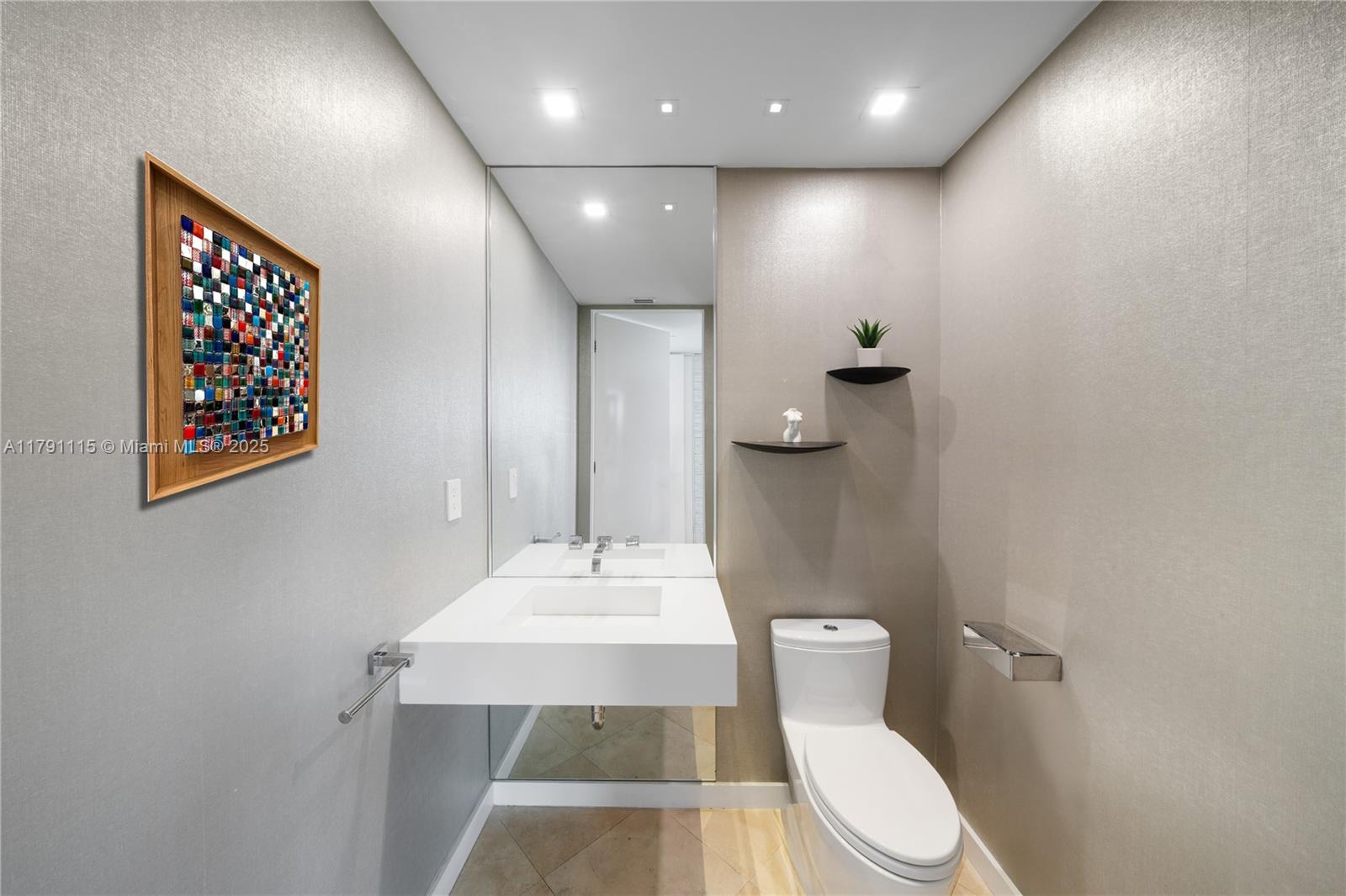 PORTOFINO TOWER CONDO - Residential