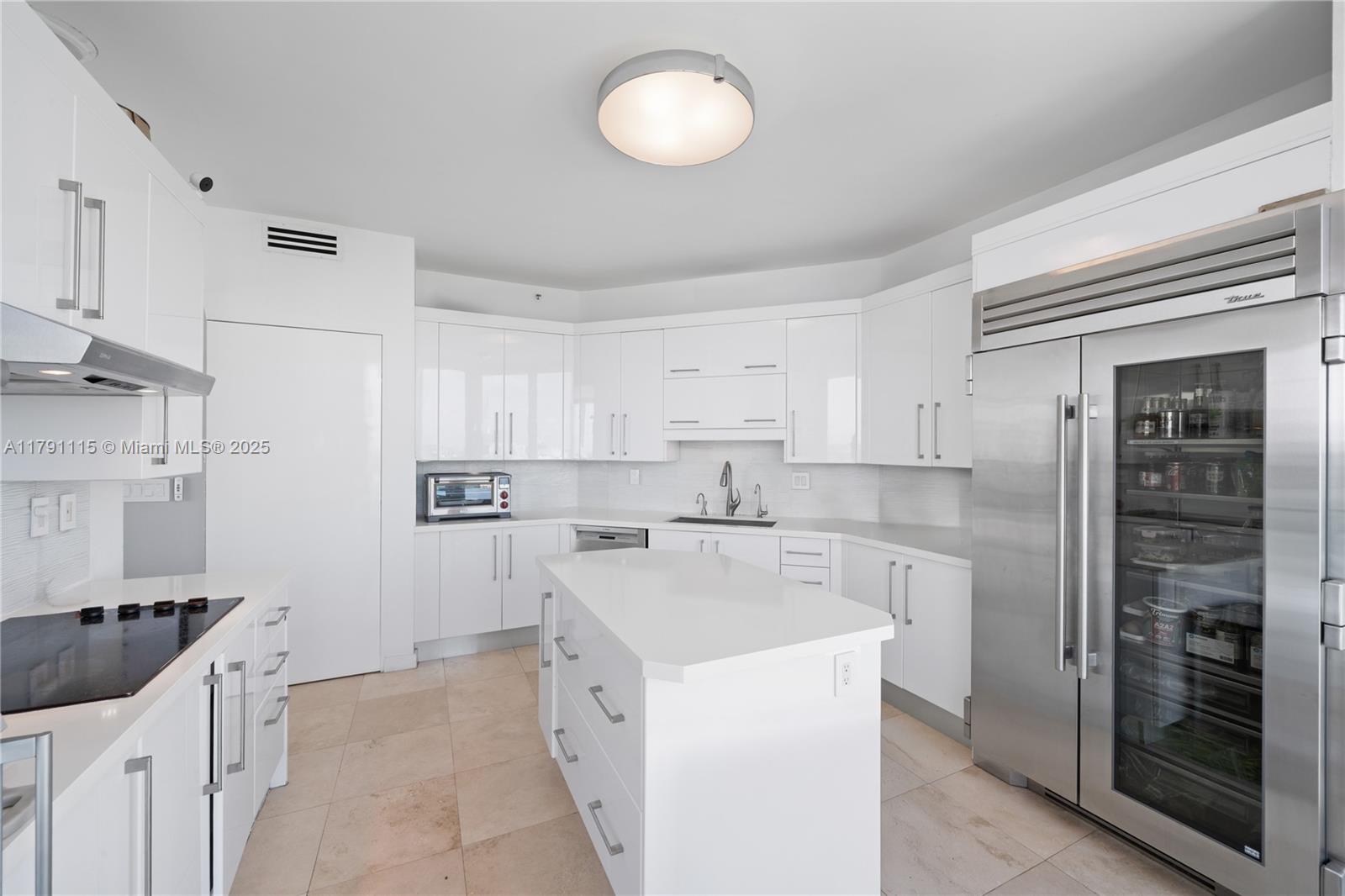 PORTOFINO TOWER CONDO - Residential