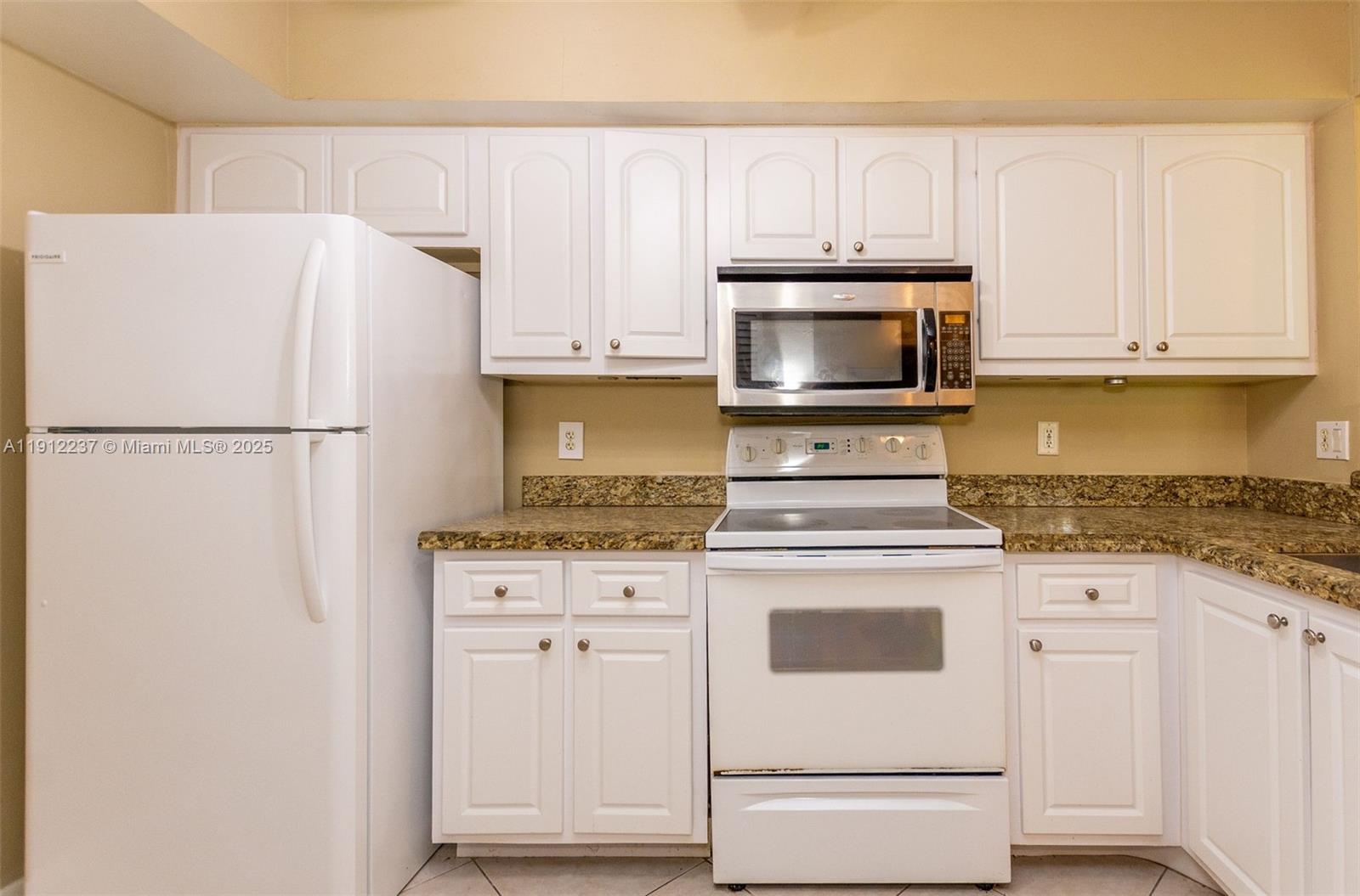 GRAND OASIS CONDO - Residential