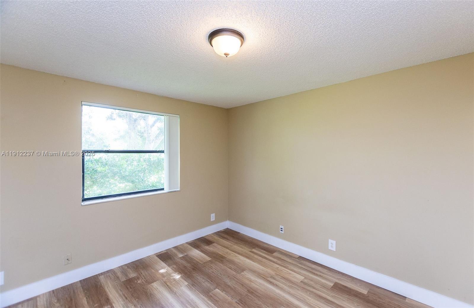 GRAND OASIS CONDO - Residential