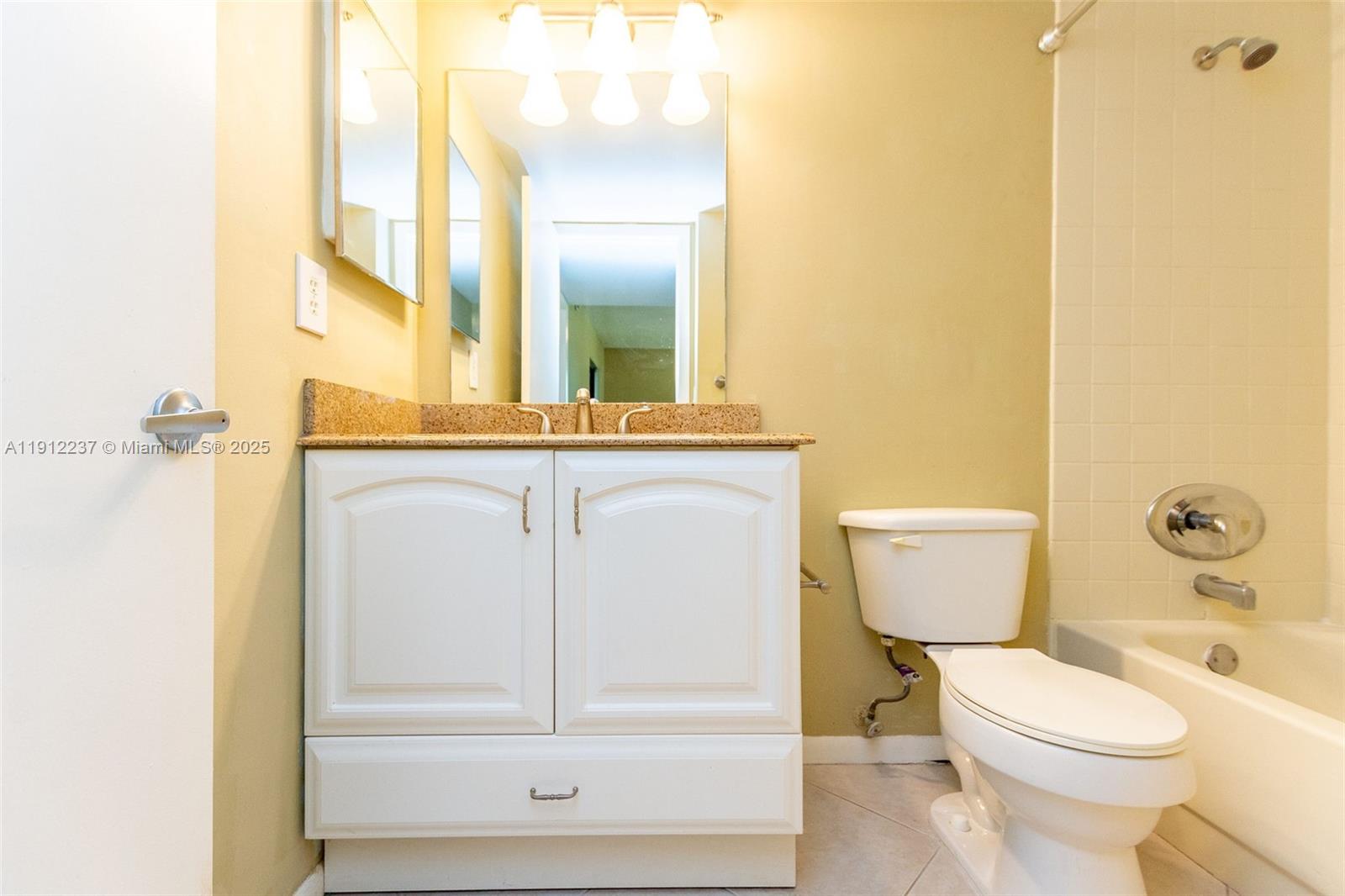 GRAND OASIS CONDO - Residential