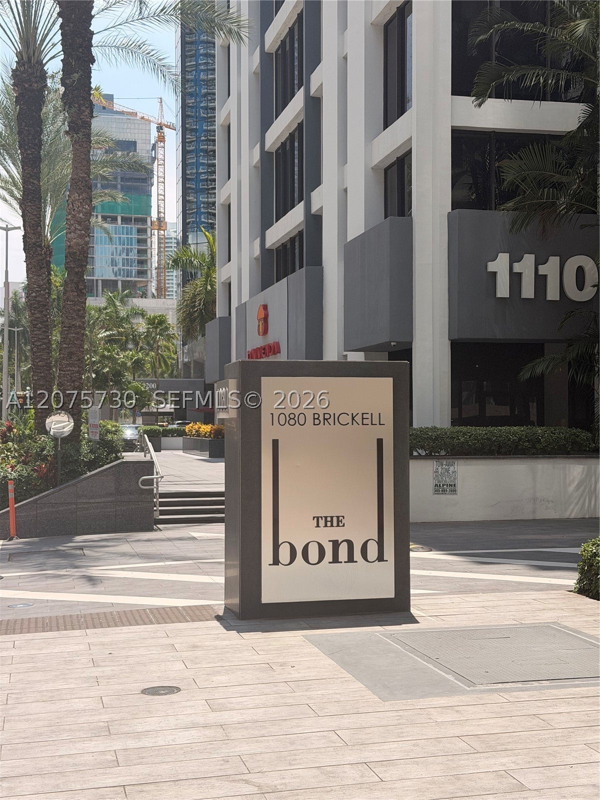 1080 Brickell Ave 913