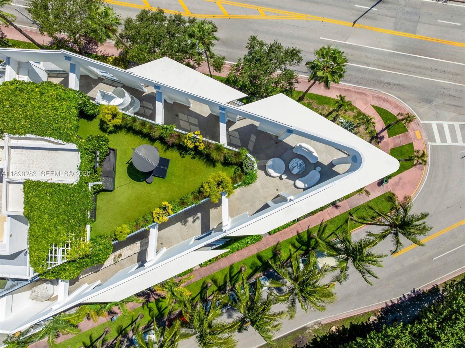 THE MERIDIAN CONDO - Residential