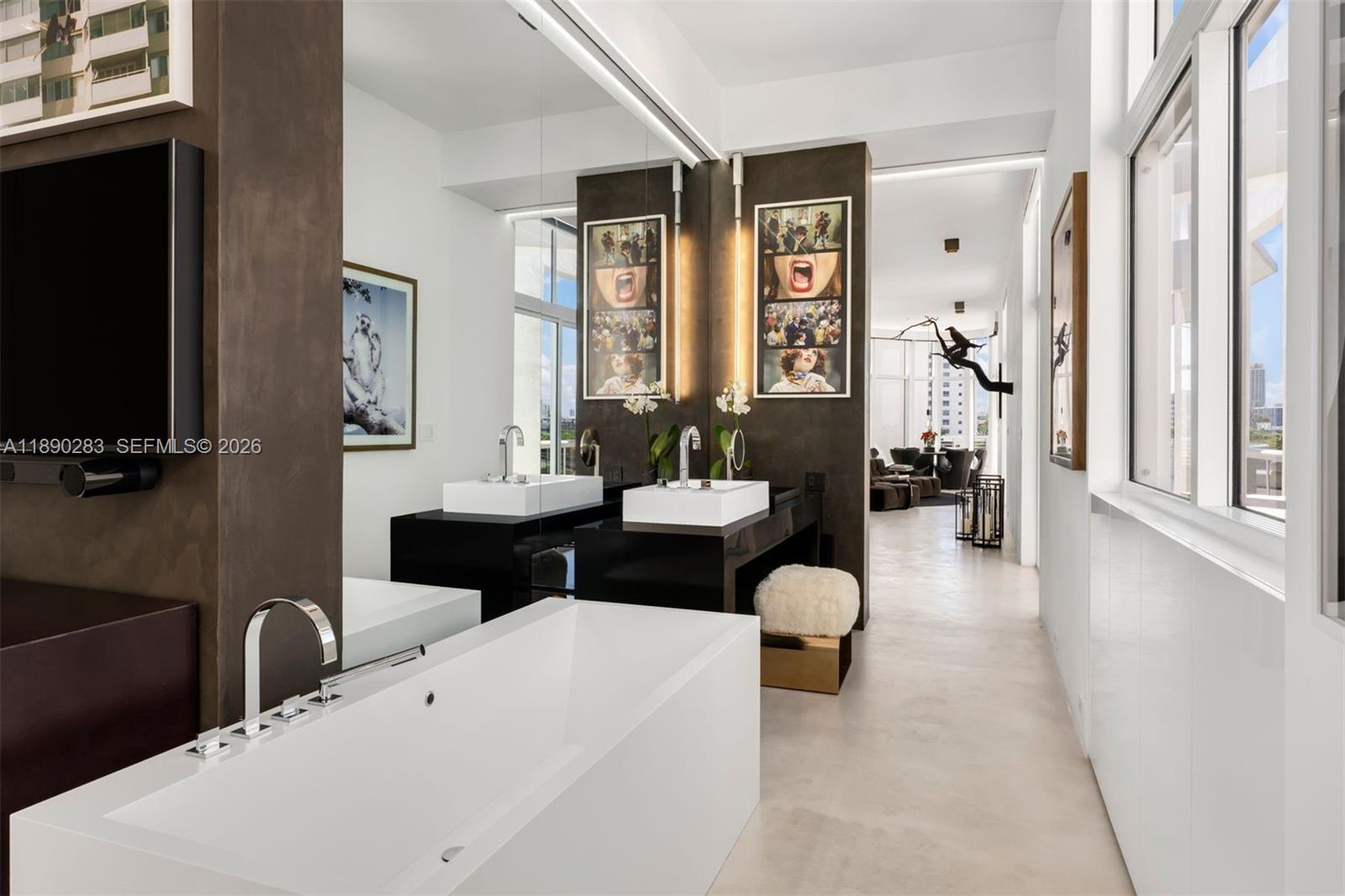 THE MERIDIAN CONDO - Residential