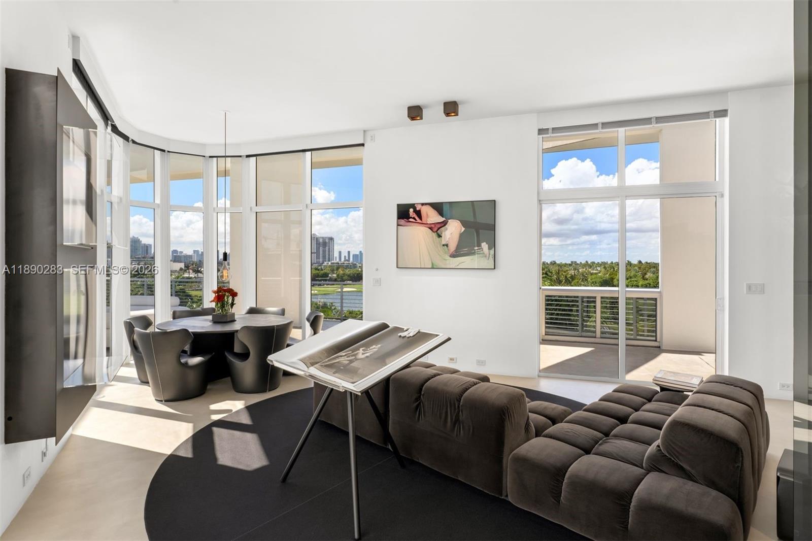 THE MERIDIAN CONDO - Residential