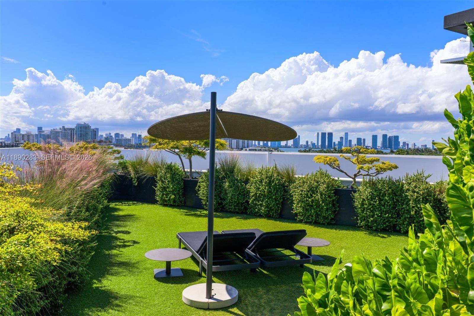 THE MERIDIAN CONDO - Residential