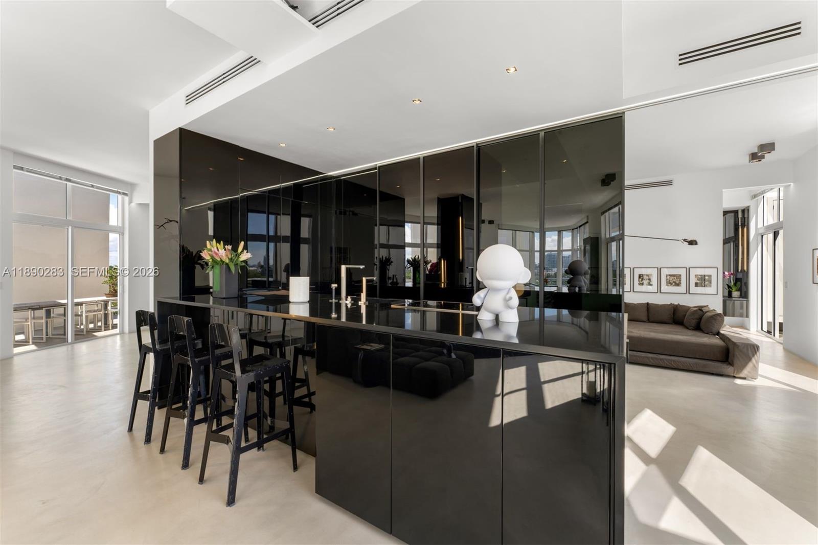 THE MERIDIAN CONDO - Residential