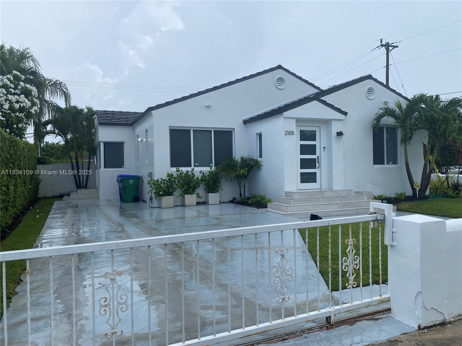 Two Beautiful Properties in the heart of Shenandoah, main house has 3Beds 2 Baths, Den/Office all remodeled, gorgeous wood floors and ceramic floors throughout, laundry room with washer and dryer. Inlaw quarters also
remodeled 1Bed 1Bath, Best location in Miami, close to the Beaches, Coconut Grove, Brickell, Coral Gables and
airport. Great Restaurants!