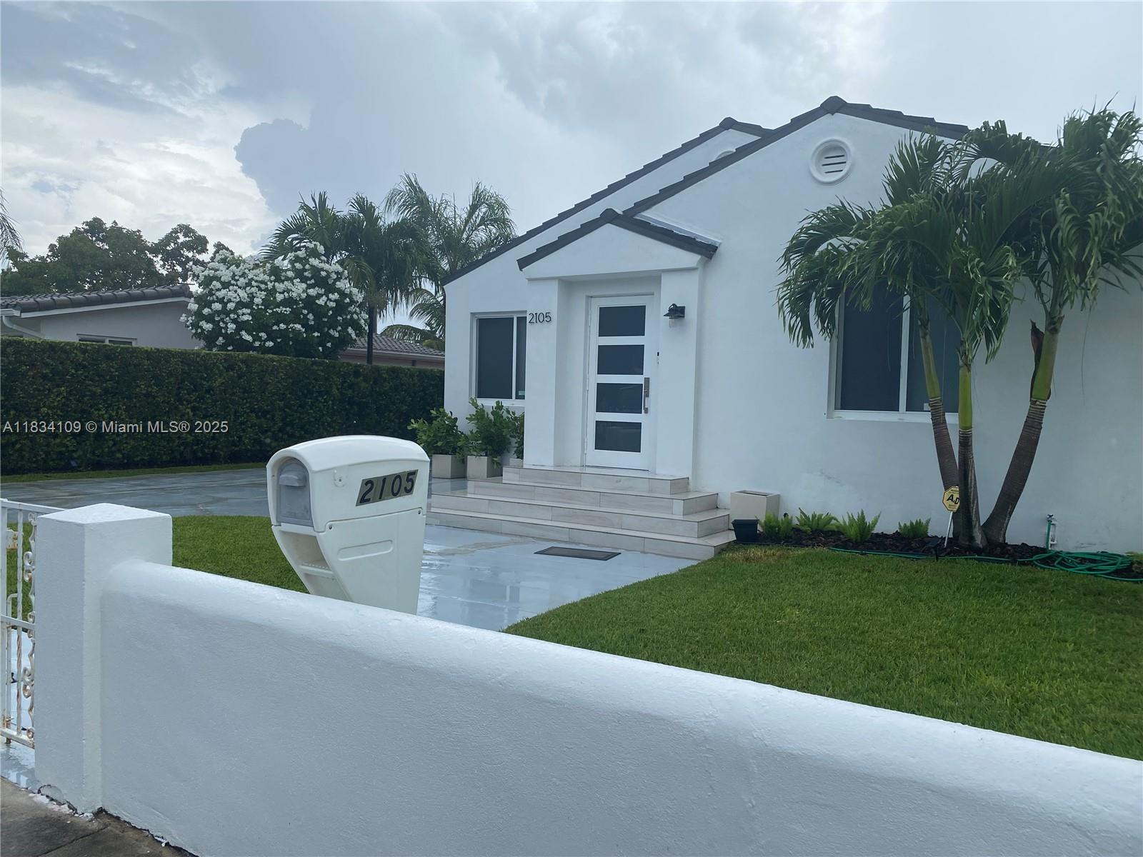 2105 SW 12 St. 2105