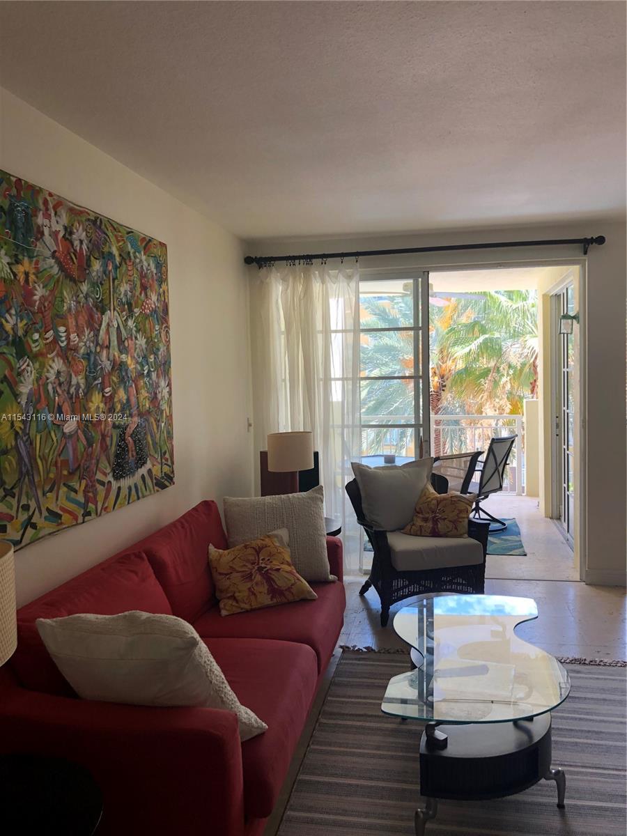 THE COURTS AT SOUTH BEACH - Residential Lease