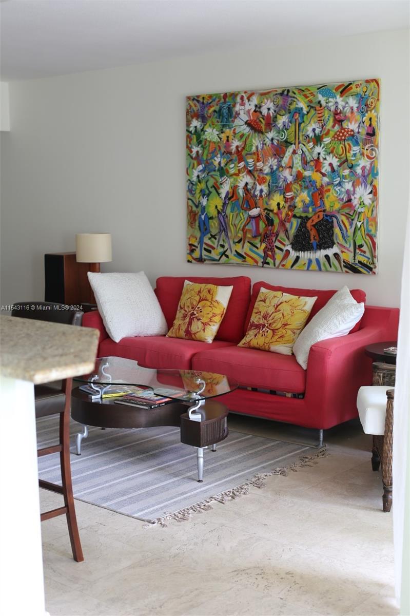 THE COURTS AT SOUTH BEACH - Residential Lease