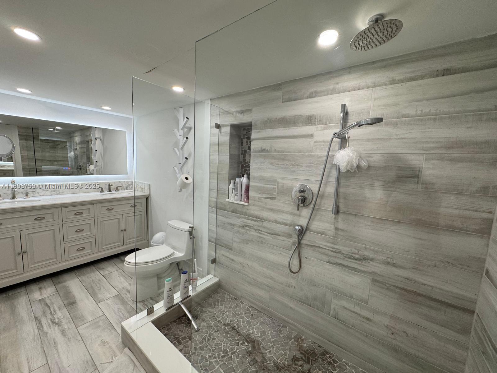 MAR DEL PLATA CONDO - Residential