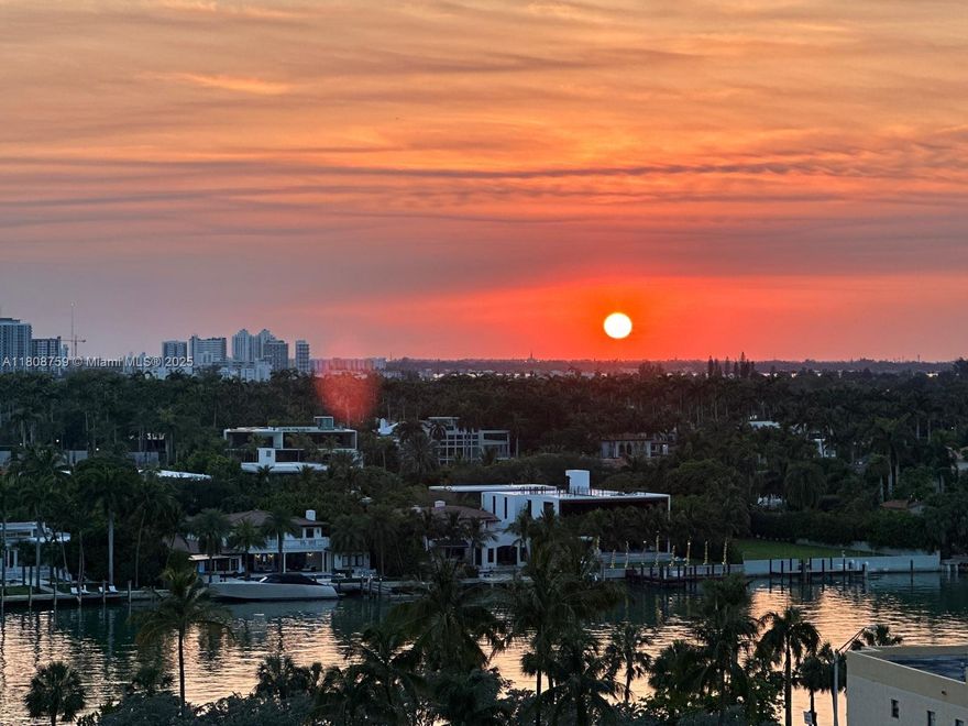 Oceanfront Building very well kept. This corner unit has been totally renewed to her best with ocean and intracoastal views. The building has a top floor event area for your parties with downtown, bay and ocean views to entertain with your families and friends. Just sign, pay and bring your toothbrush. The Association has reserves for a 5% down payment.