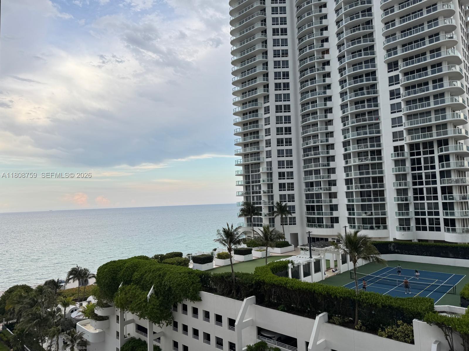 MAR DEL PLATA CONDO - Residential
