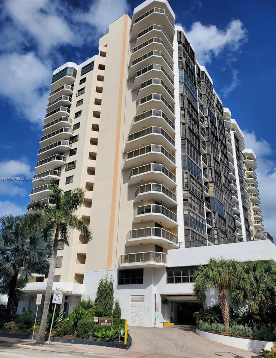 MAR DEL PLATA CONDO - Residential