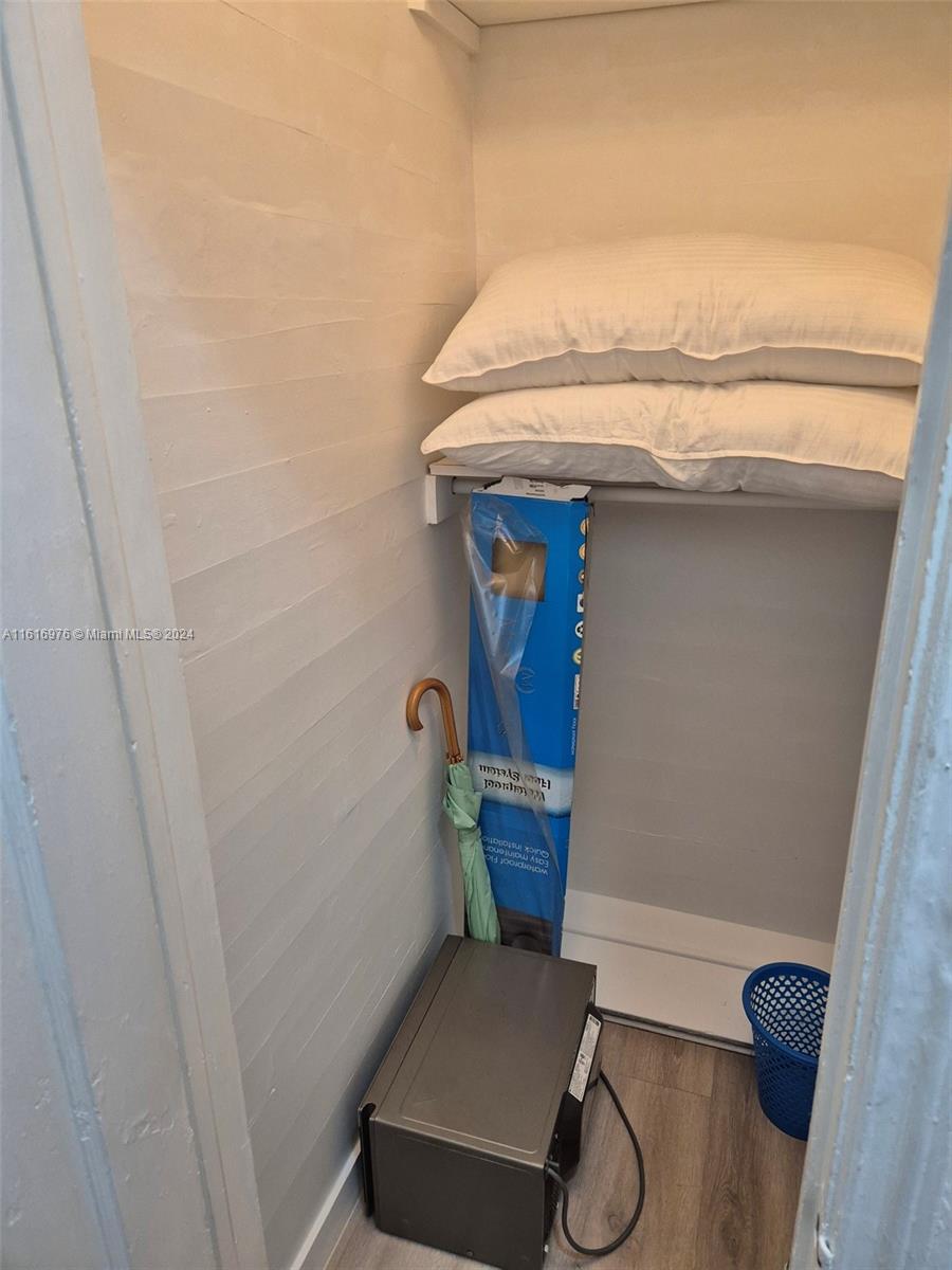 EL VICENTIN CONDO - Residential