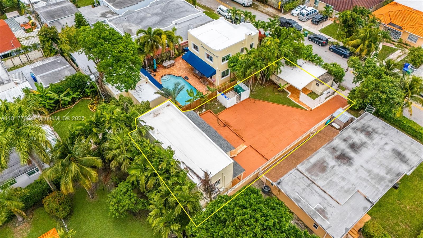 VEDADO - Residential Income