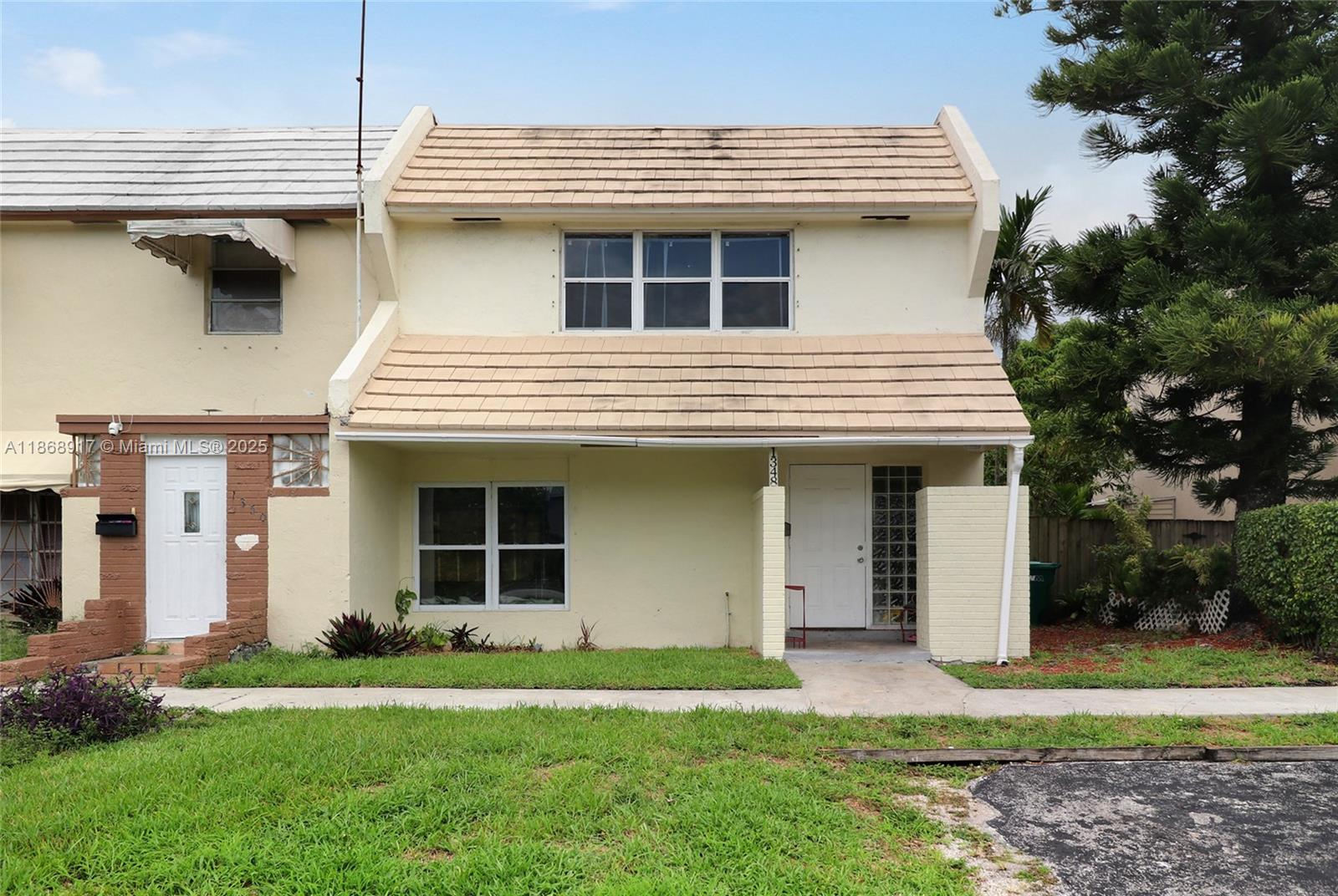Excellent investment property. Rented for $3,424/month to a Section 8 tenant (as of August 2025: $2,605 government + $819 tenant). The tenant has been at the property since April 2025, renewal date: May 31, 2026. Potential rent with a 4-bedroom voucher from Section 8 is $4,179/month. Water Heater 2025, HVAC 2022.
Exclusive Incentive for primary and investors: save 1.5 points on your rate with my lender (e.g., 6.5% drops to 5%). Primary residents enjoy free appraisal and fully covered mortgage insurance- no 1st-time buyer requirement! Current management company available for seamless transition. Please do not disturb tenant or knock on the door!