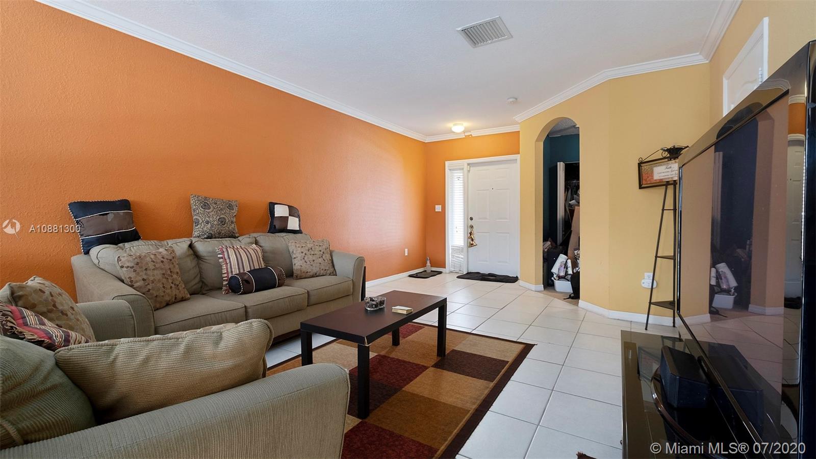 VILLAS CANARIAS CONDO - Residential