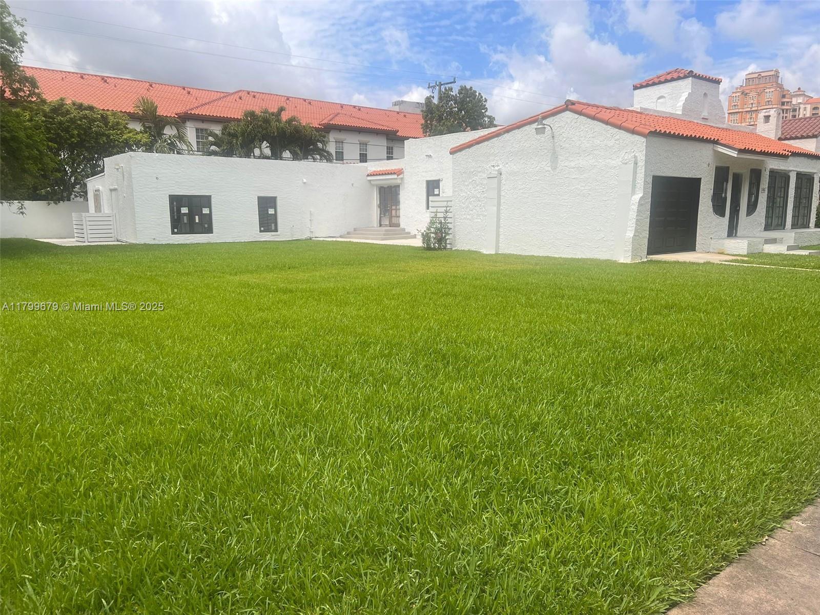 Rental Property at 434 Aragon Ave, Coral Gables, Broward County, Florida - Bedrooms: 3 
Bathrooms: 2  - $15,000 MO.