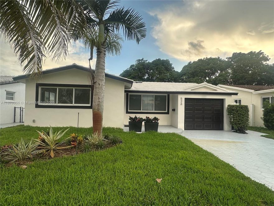 A fully remodeled 3-bedroom, 3.5-bath home conveniently located near shopping centers, just 19 minutes from Fort Lauderdale Airport and 18 minutes from Hollywood beaches.
