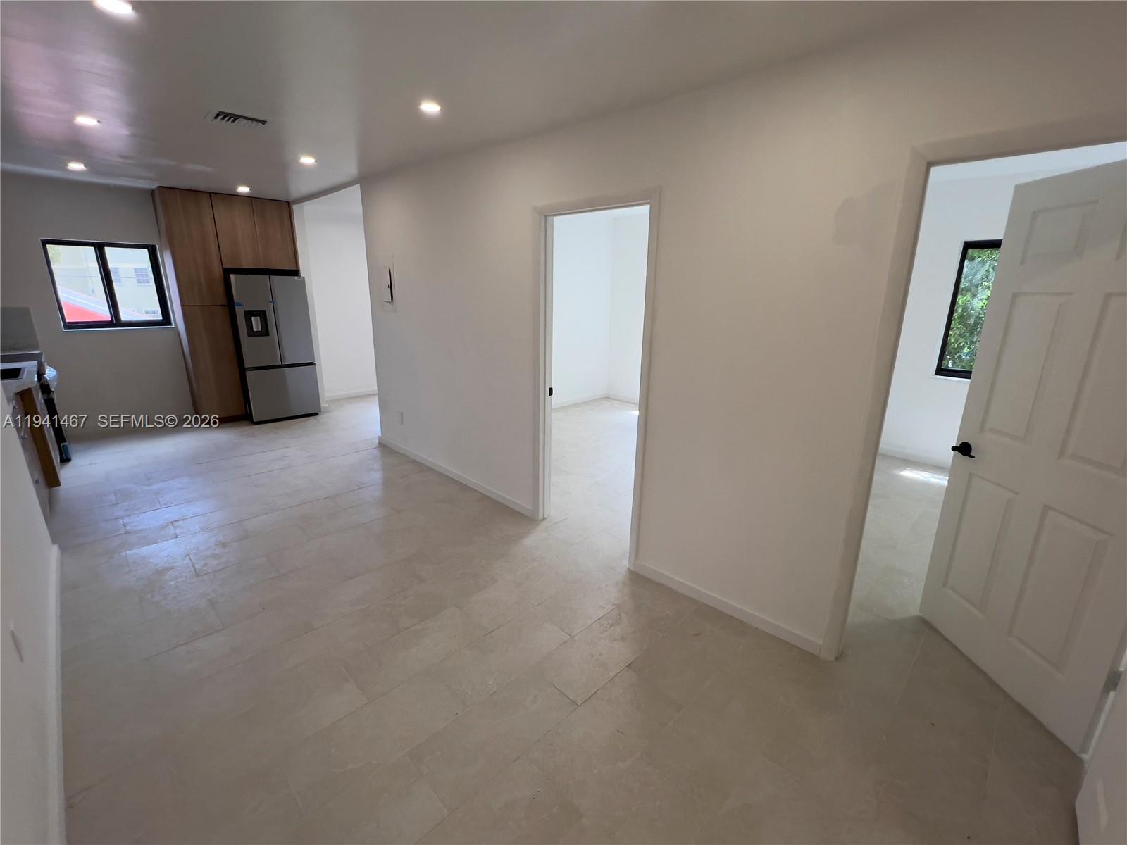 BRICKELL RIVERVIEW - Residential Income