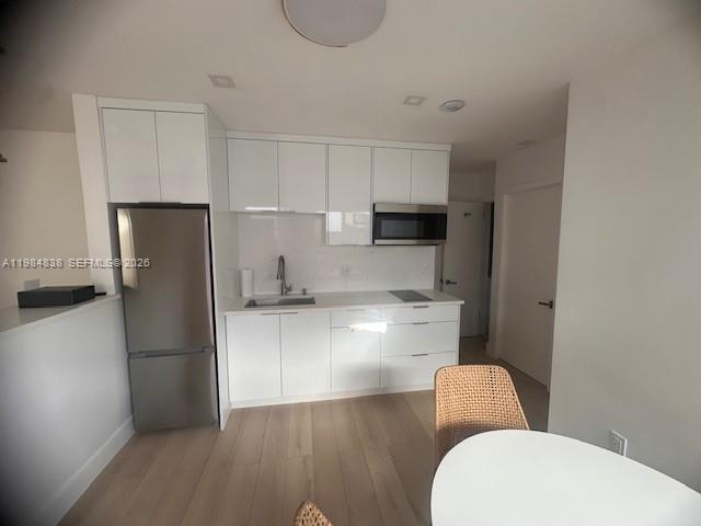 HOLLYWOOD SOUTH SIDE ADD - Residential Lease