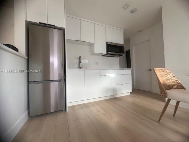 HOLLYWOOD SOUTH SIDE ADD - Residential Lease