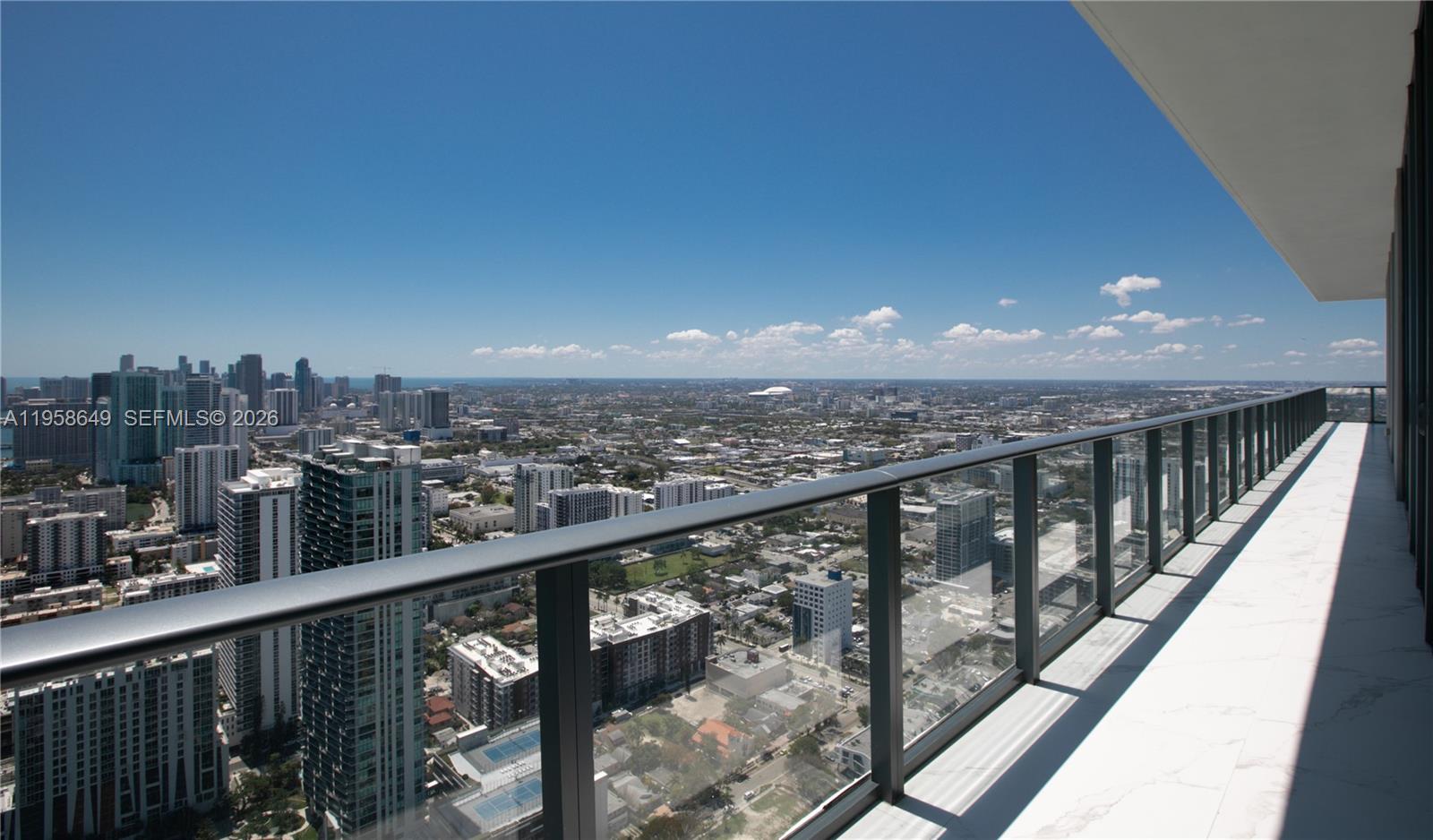 GRAN PARAISO CONDO - Residential