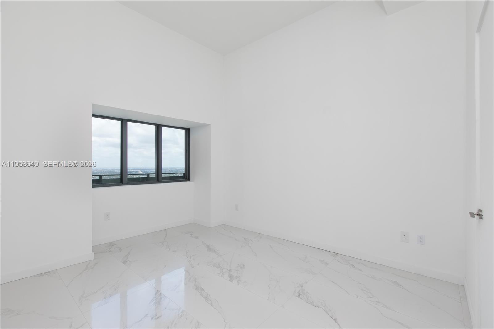 GRAN PARAISO CONDO - Residential