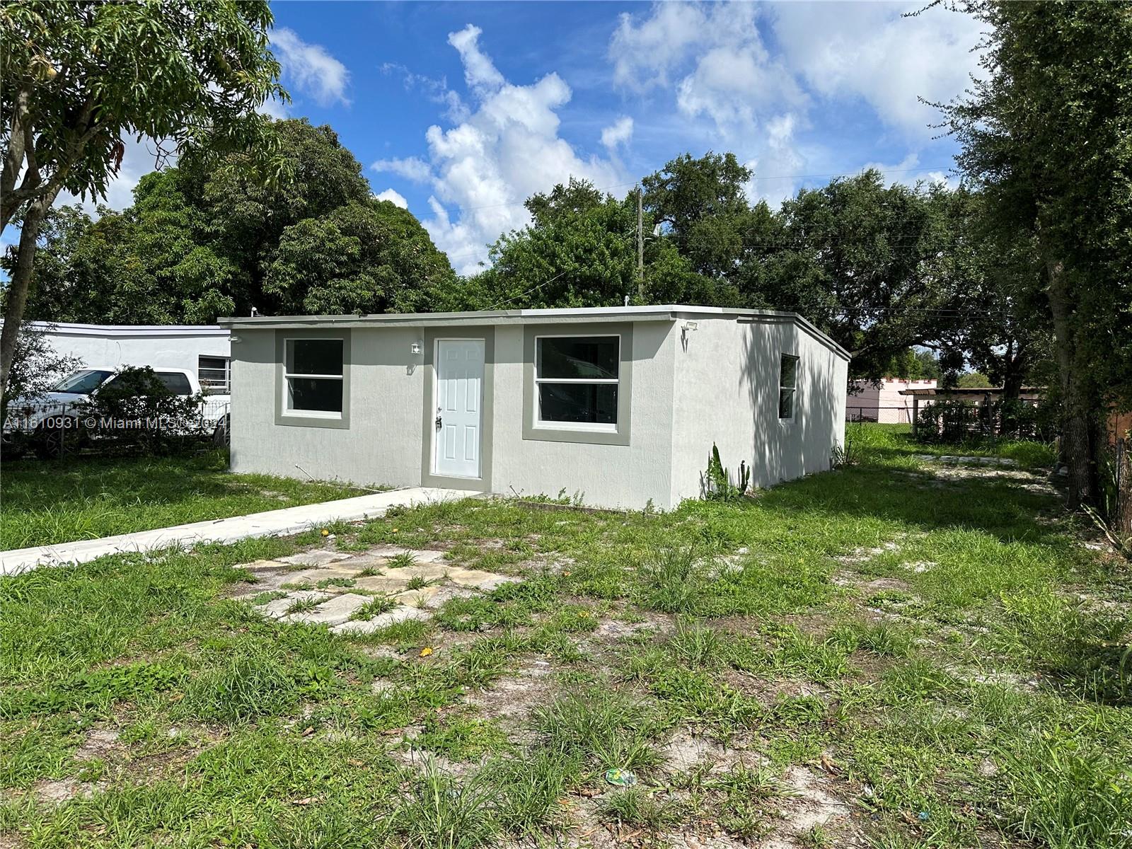 MAGNOLIA GARDENS CONSOLID - Residential Lease
