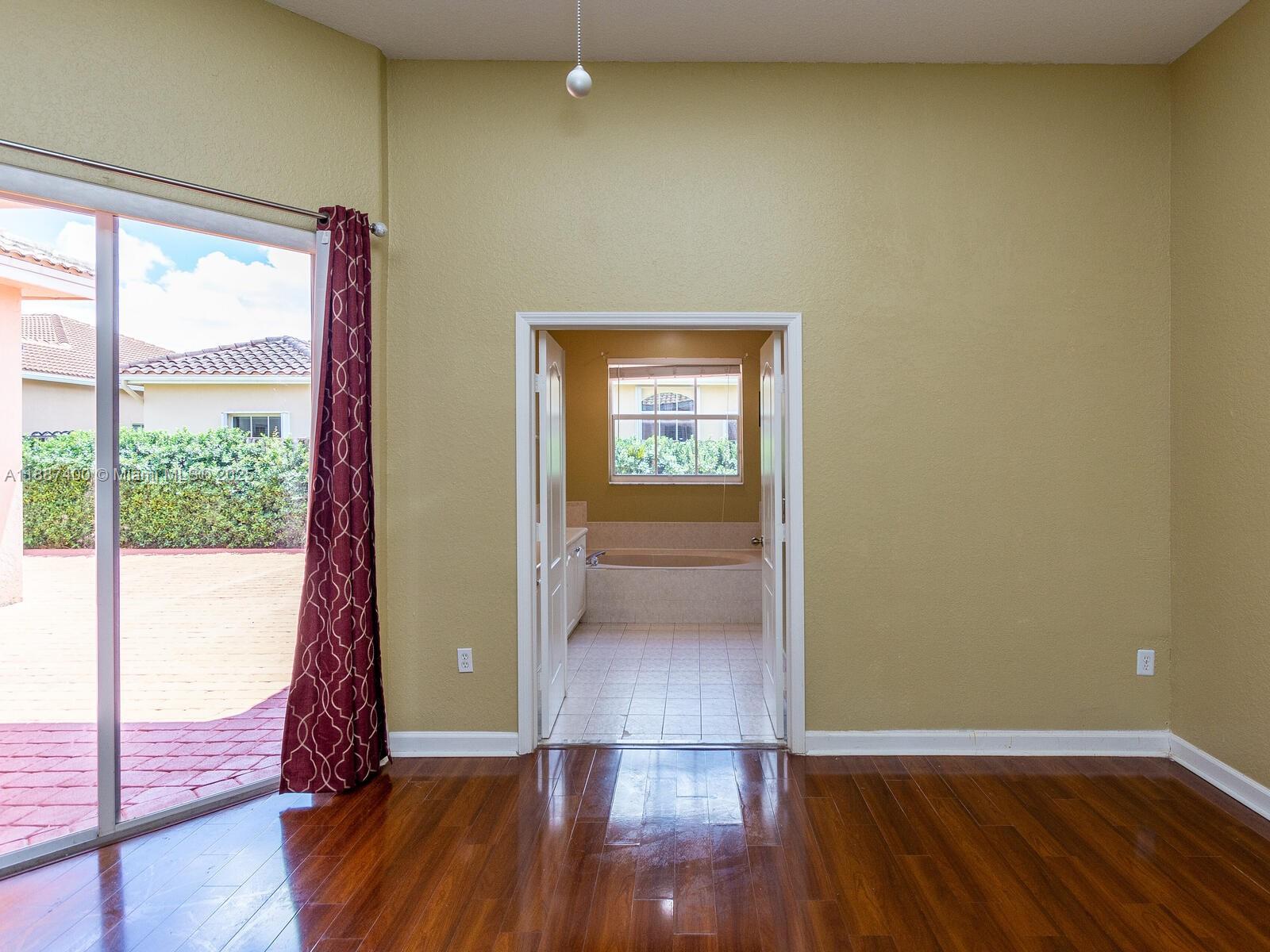 NAUTICA PLAT - Residential Lease