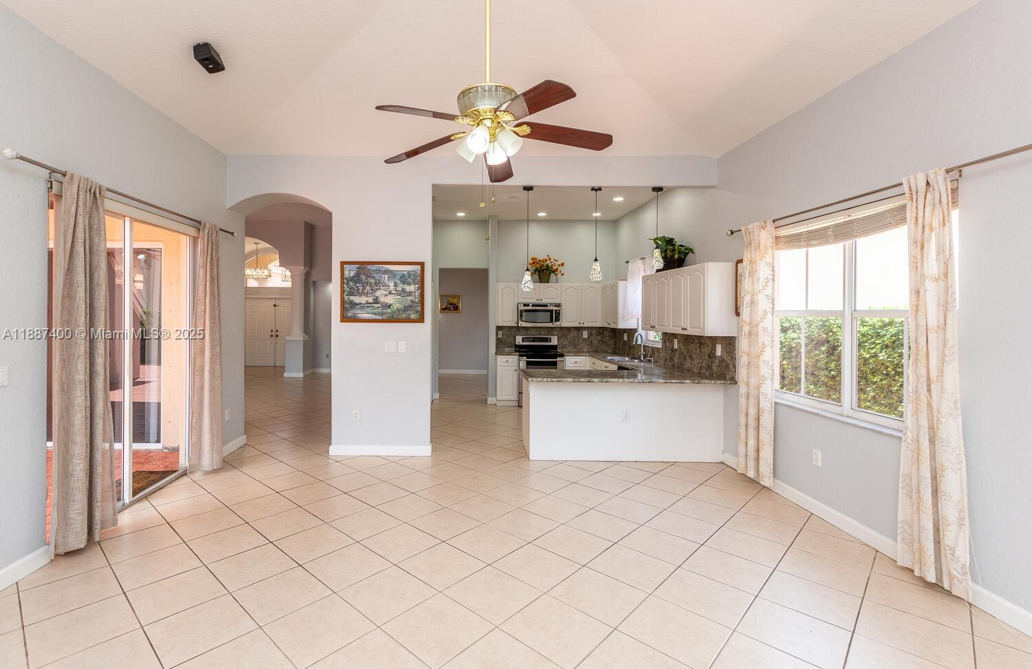 NAUTICA PLAT - Residential Lease